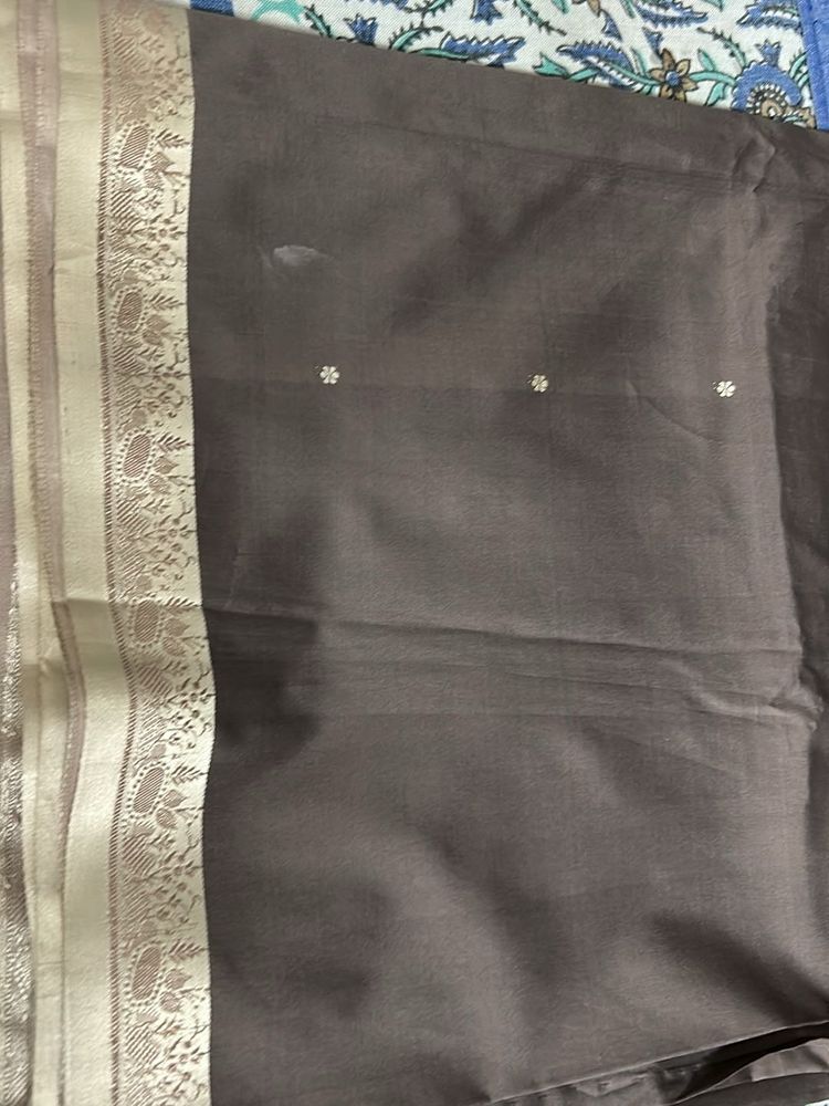 Elegant metallic gray pure Silk Saree
