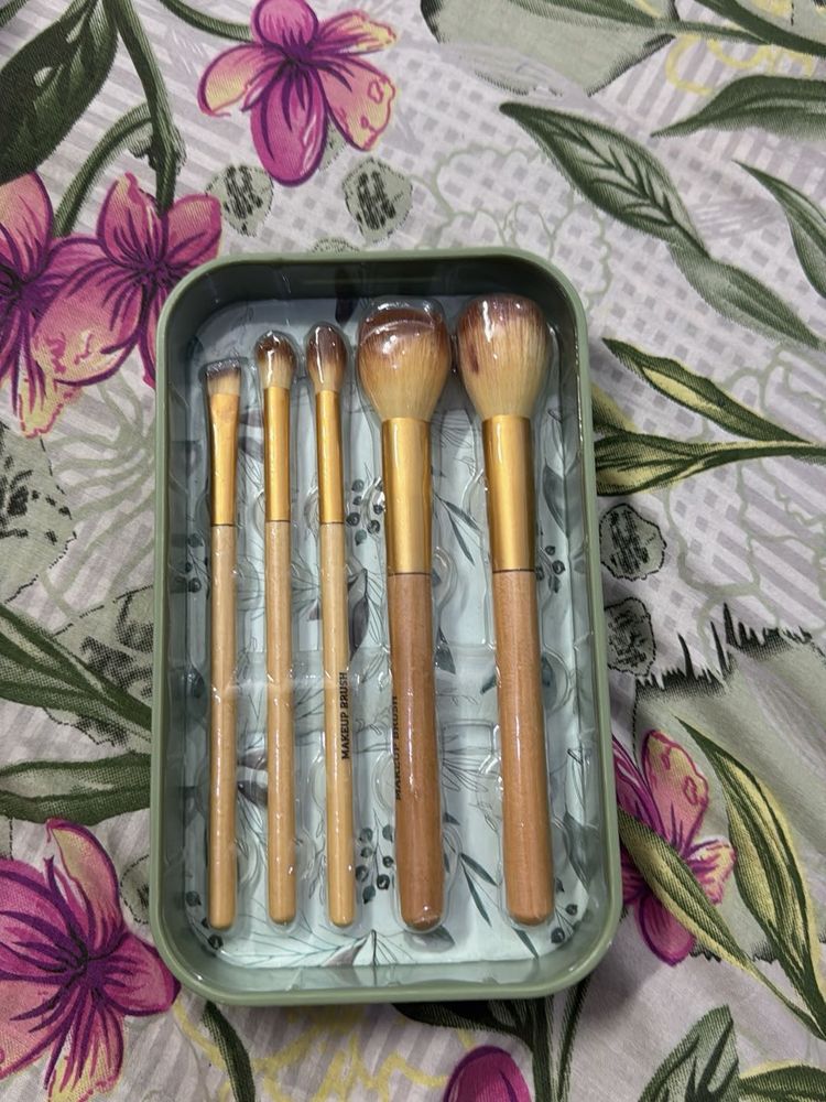 Makeup Brush Set
