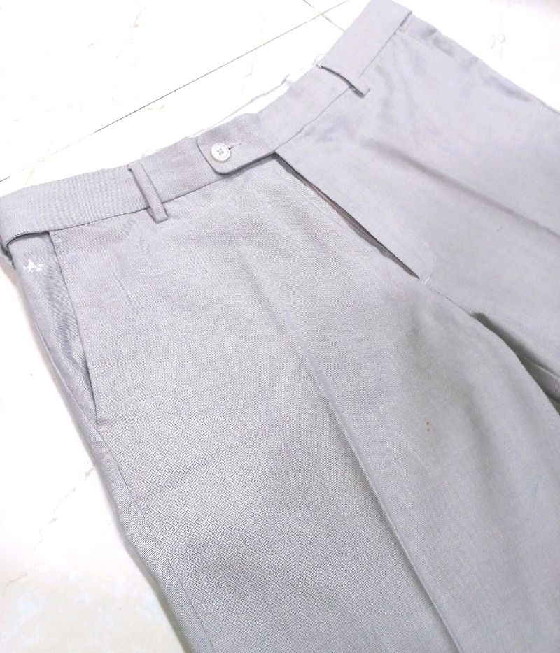 branded white pant for men