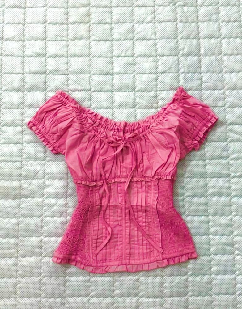 Pink Off-Shoulder Crop Top(size:32to36)brand new