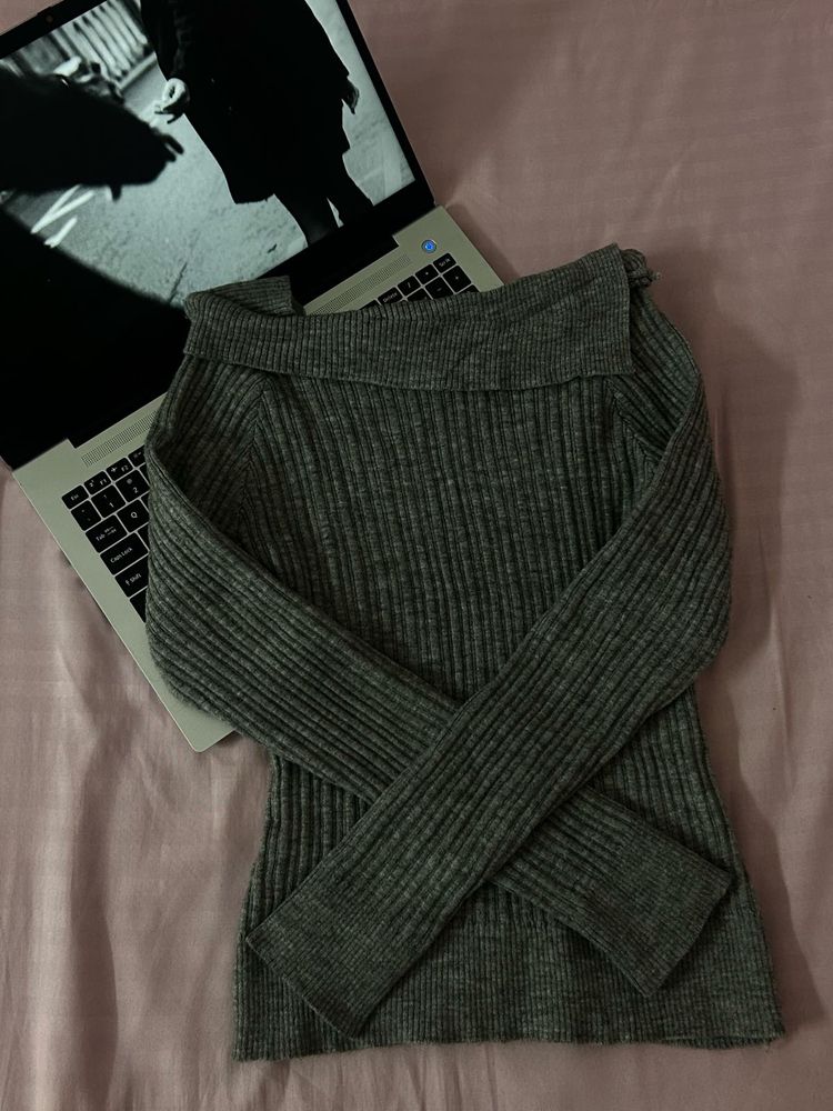 Ribbed Off-Shoulder Sweater