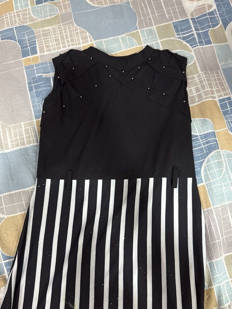 Striped Sleeveless Dress