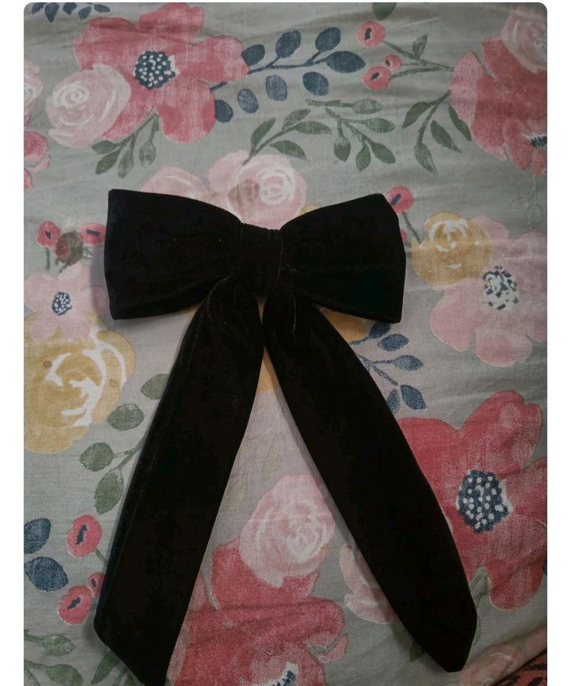 H&amp;M Hair Bow Clip