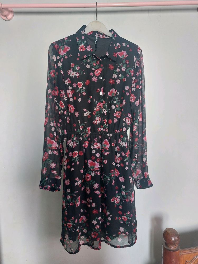 Floral Printed Full Sleeve Buttoned A Line Dress.