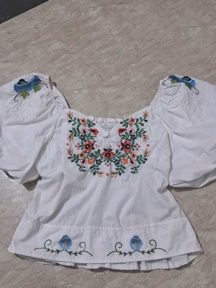 Embroidered White Cotton Blouse