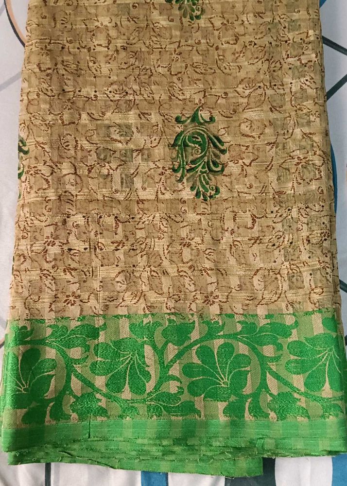Elegant Printed Saree with Green Border