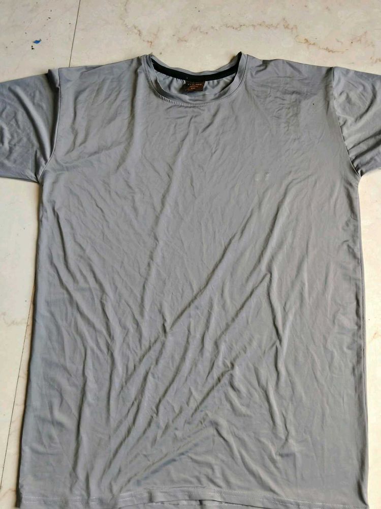 Men's Grey T-Shirt