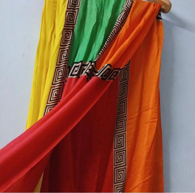 Authentic Burberry Silk 🧣scarf