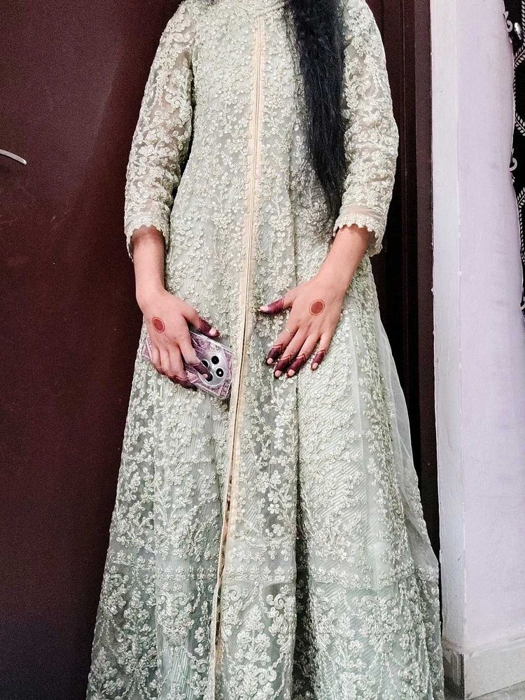 Elegant Embroidered Anarkali Gown😍