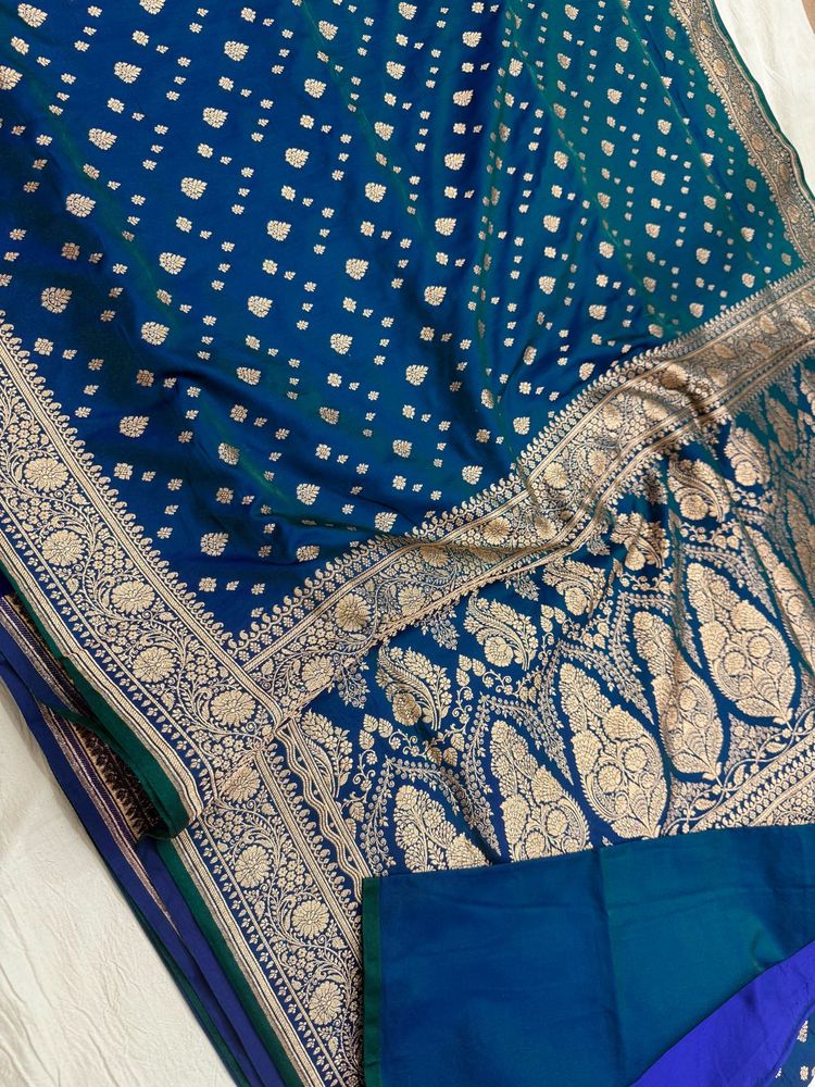 small buti Banarsi saree most demand