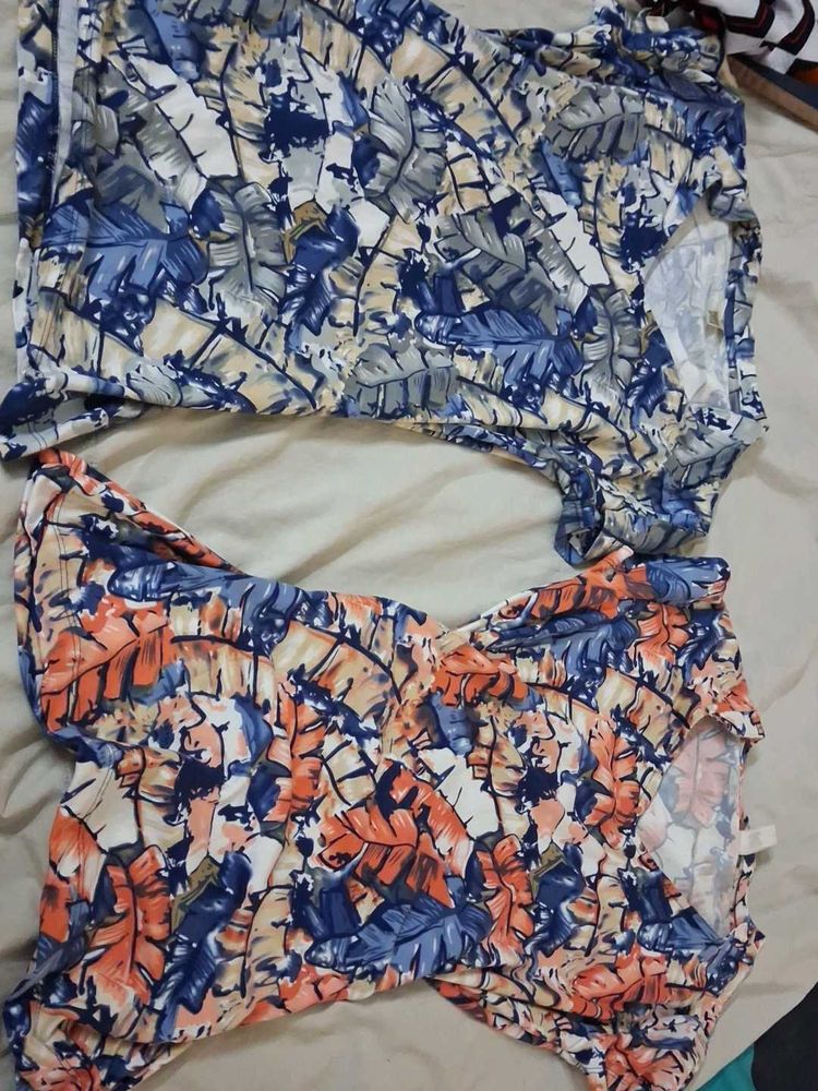 Tropical Print T-Shirt Bundle