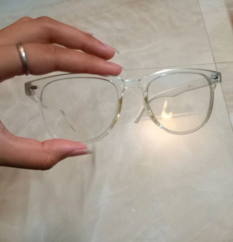 Transparent Glass Specks