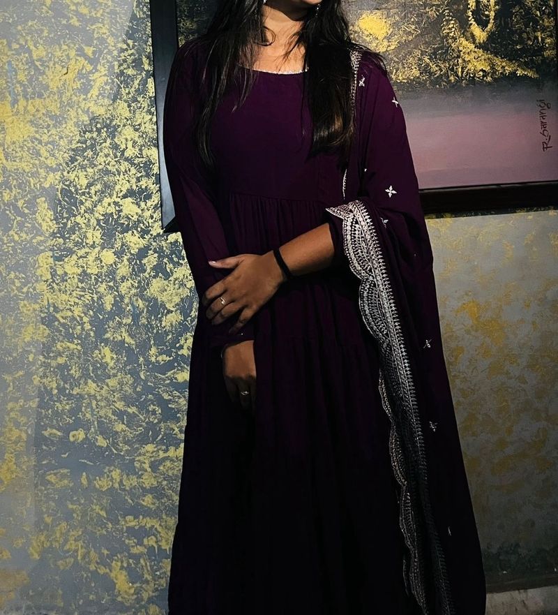 Elegant Purple Tiered Kurta with Dupatta