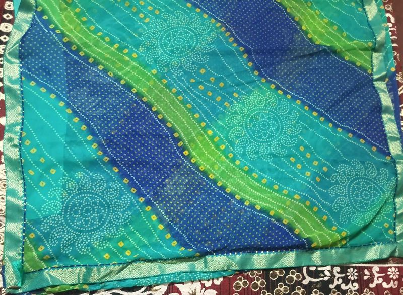 Bandhani Dupatta - Blue &amp; Green