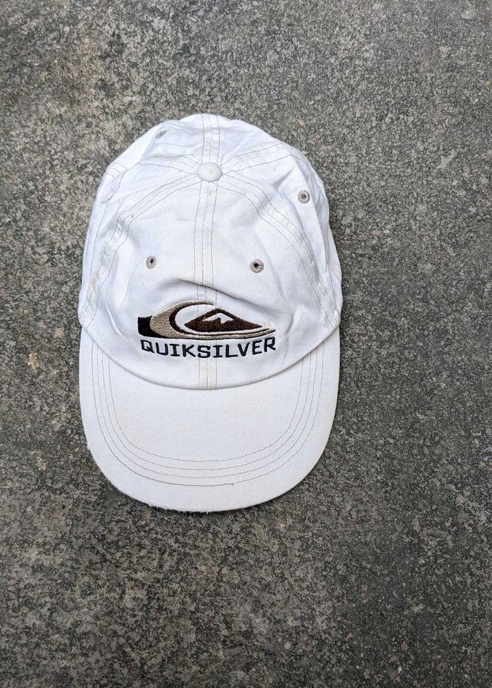 Quiksilver White Baseball Cap 🧢
