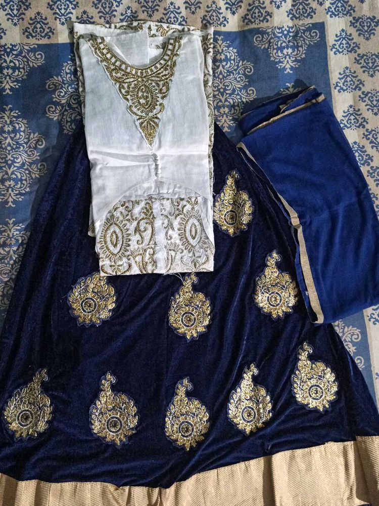Embroidered Indian Outfit