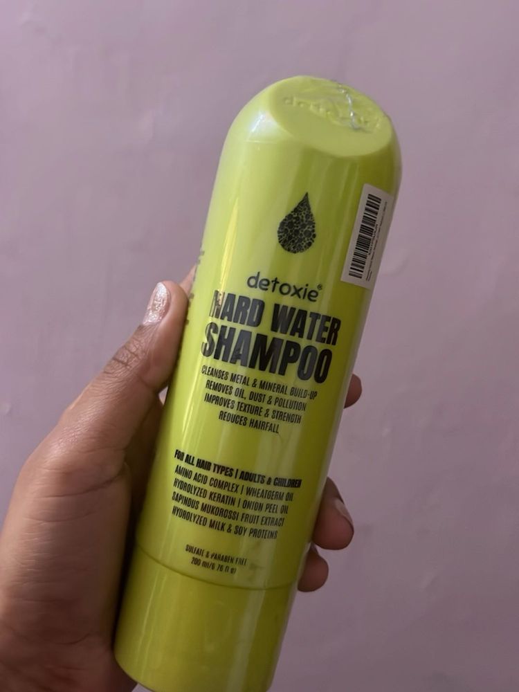Detoxie Hard Water Shampoo