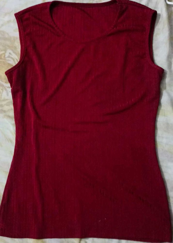 Sleeveless Red Knit Top