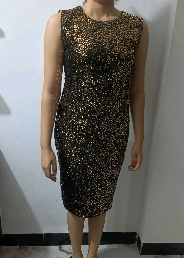 Sparkling Black &amp; Gold Sequin Dress.   ope