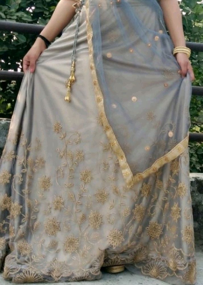 Engagement Lehenga