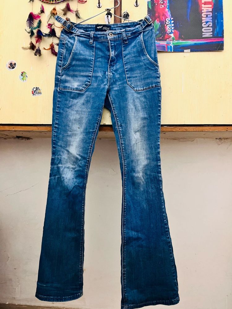 Retro Flare Blue Jeans