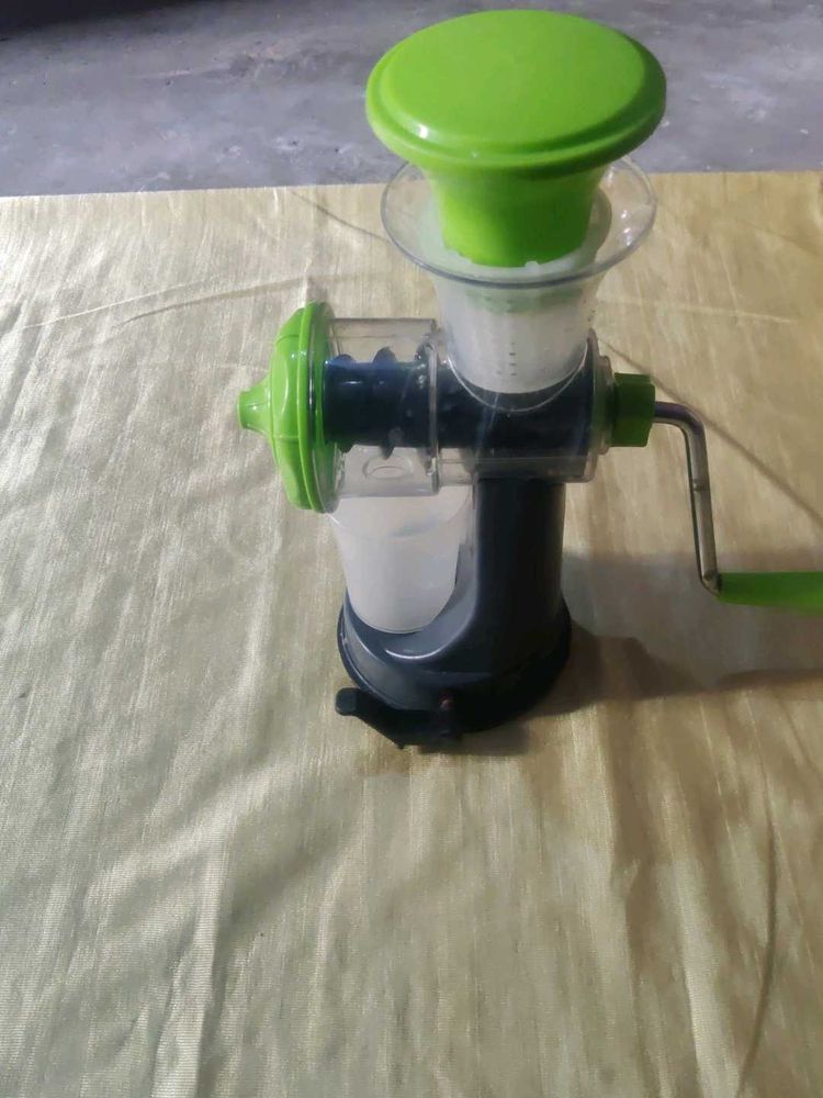 Manual Juicer