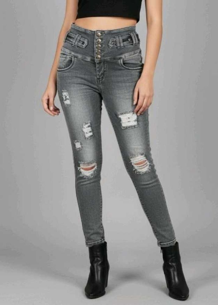 🖤Grey Rugged Jeans🖤