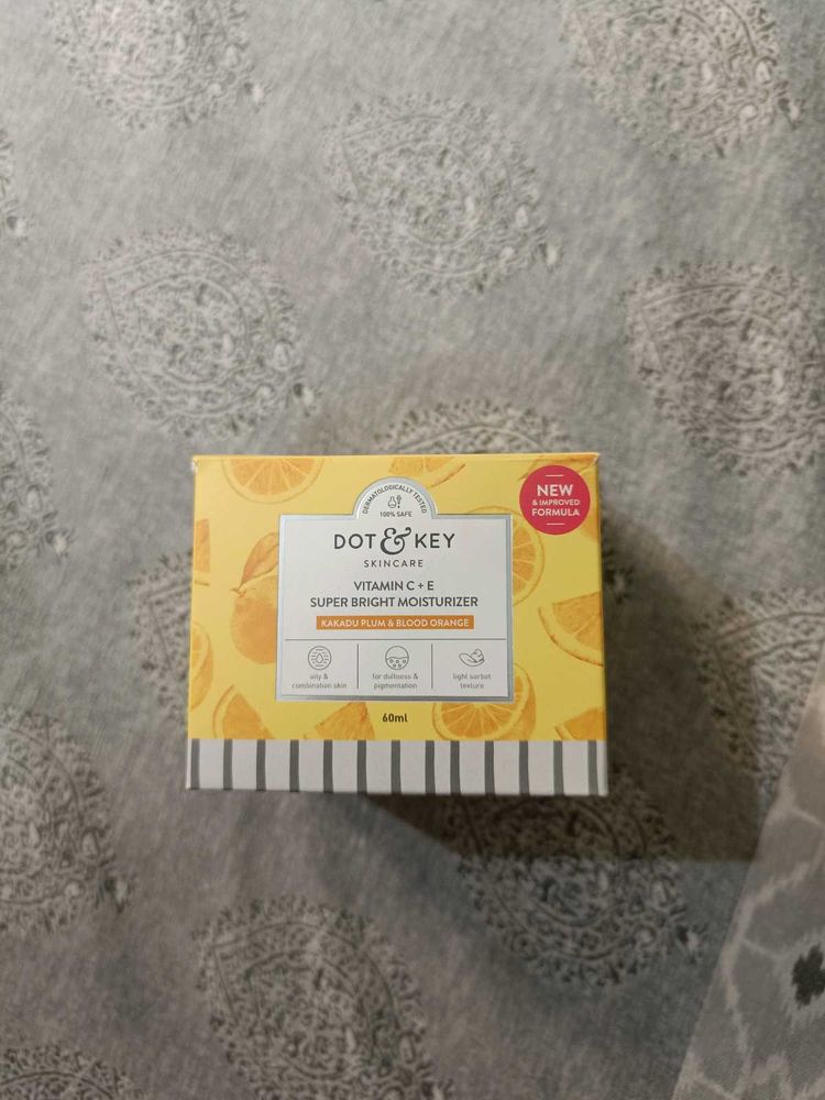 Dot N Key Vitamin C + E Face Moisturizer