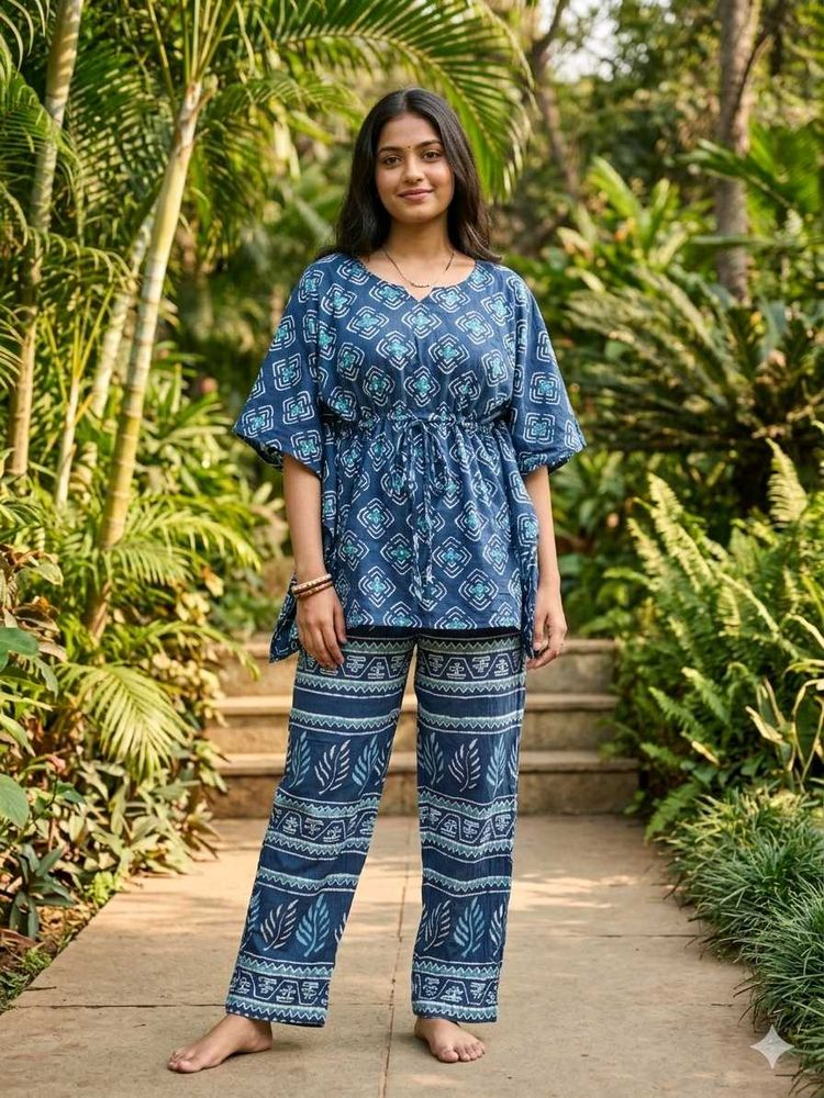 Sanskrutihomes branded Cotton Kaftan Set