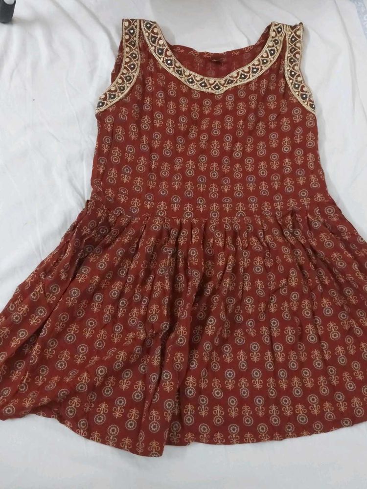 Beautiful Red Printed Kurti and jeans