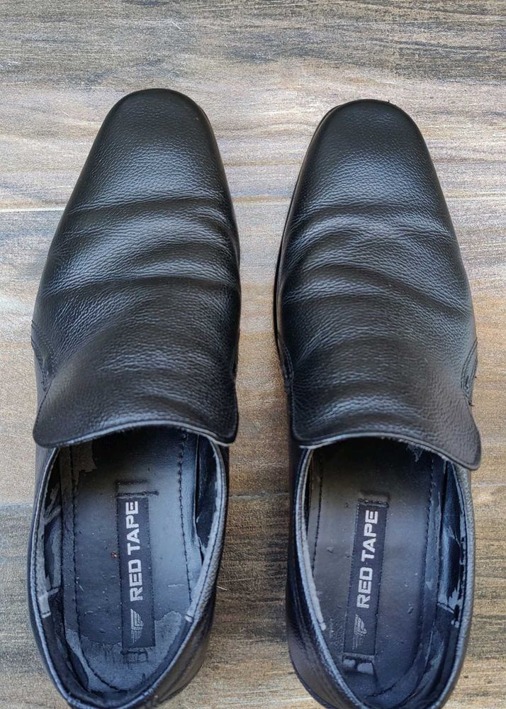Red Tape Black Shoes