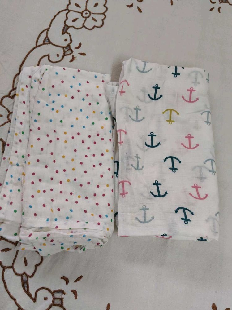 2 baby Swaddles/ muslin wrap for babies