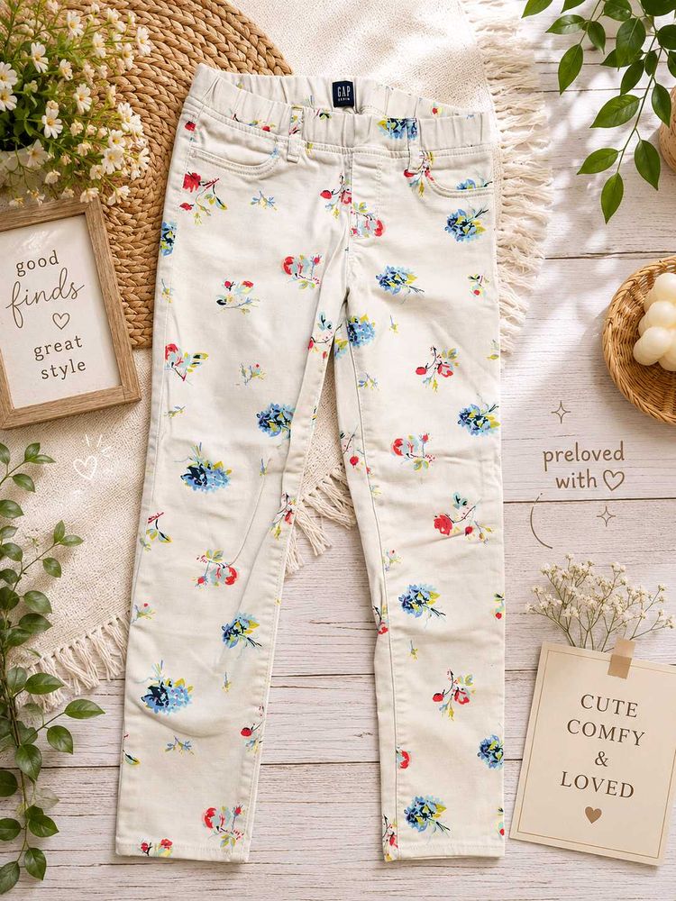 Cute Floral GAP Mid Waist Jeans