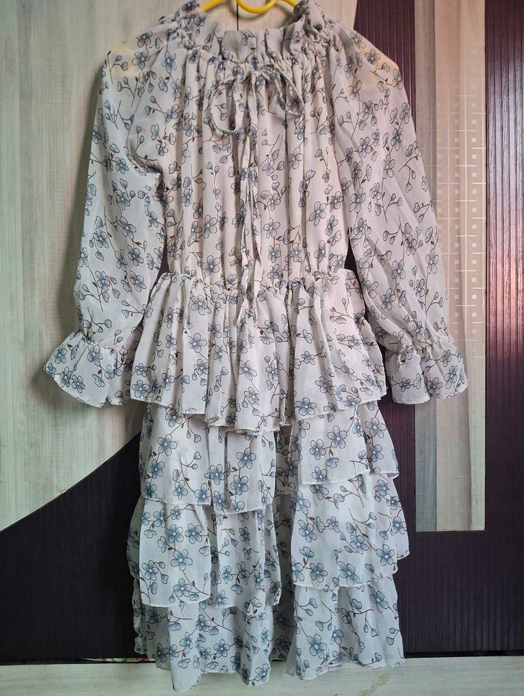 Floral Tiered Ruffle Dress (Free Size)