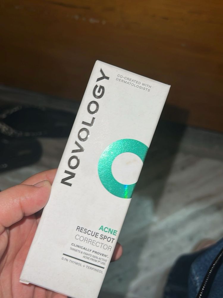Novology Acne Rescue Spot Corrector