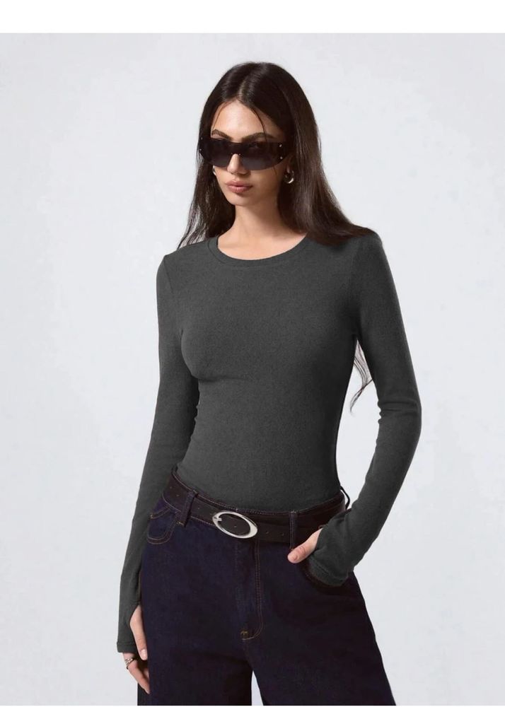 Long Sleeve Fitted Top