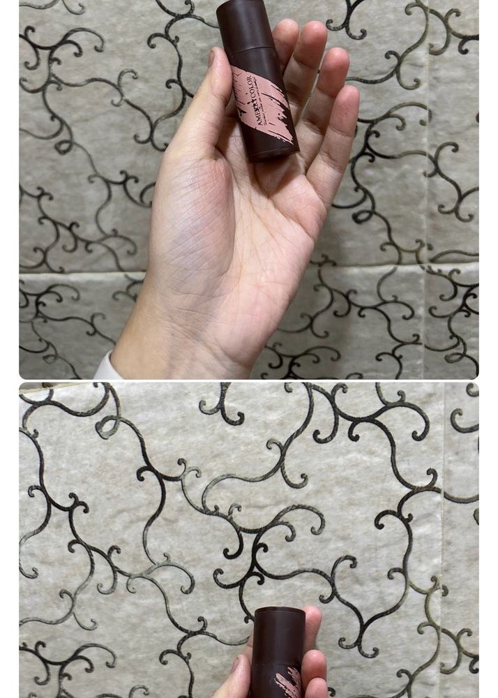 Eyebrow Stamp