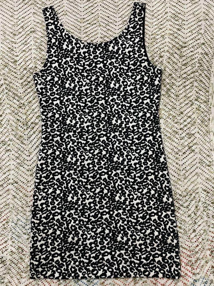 H&amp;M Leopard Print Bodycon Dress