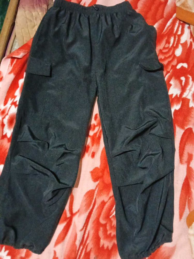 Cargo Pants - Comfortable &amp; Stylish