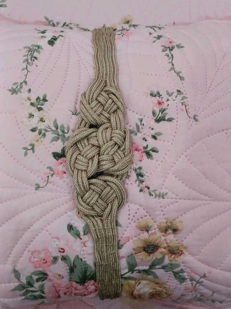Braided Knot Belt - Unique Detail