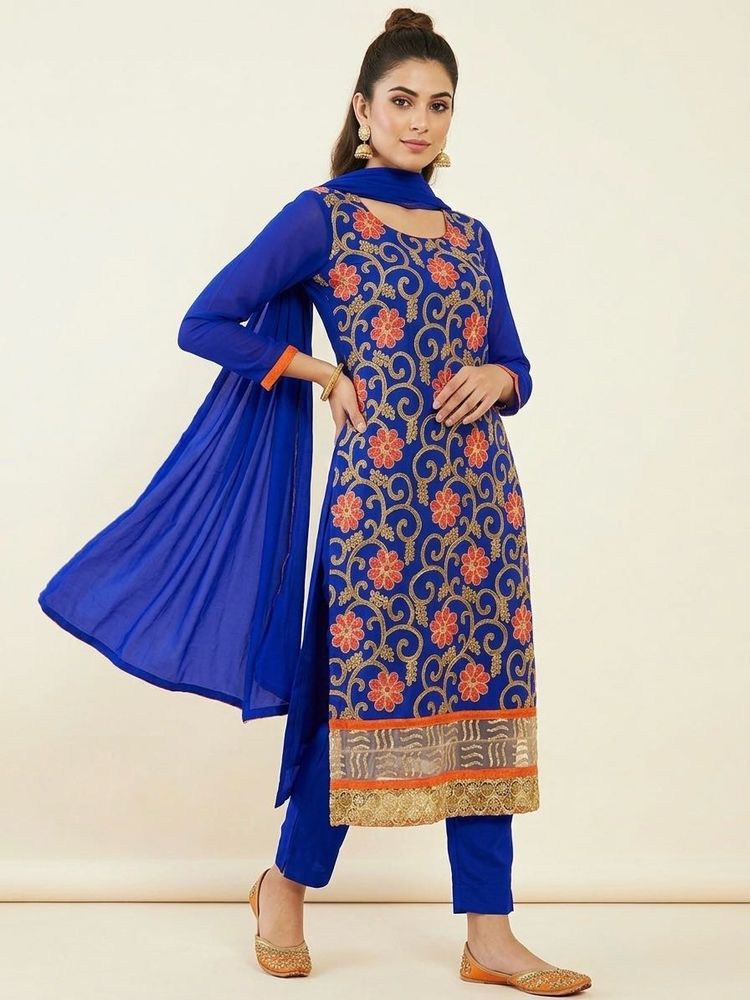 Pakistani Royal Blue Embroidered Ethnic Suit Set –