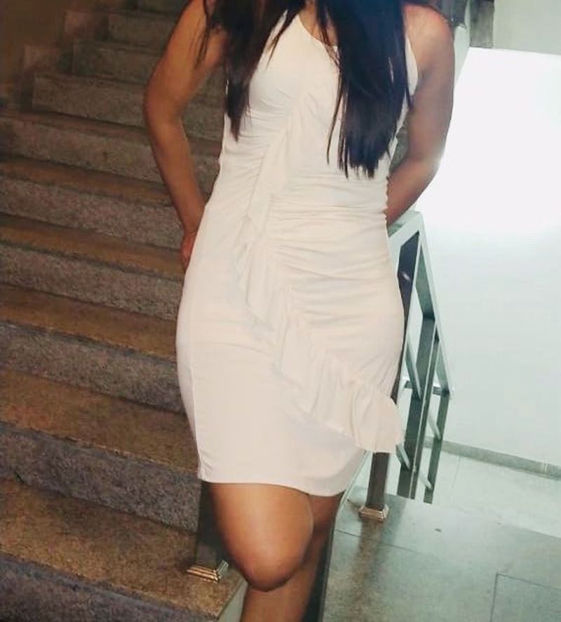 Elegant Ruched Midi Dress