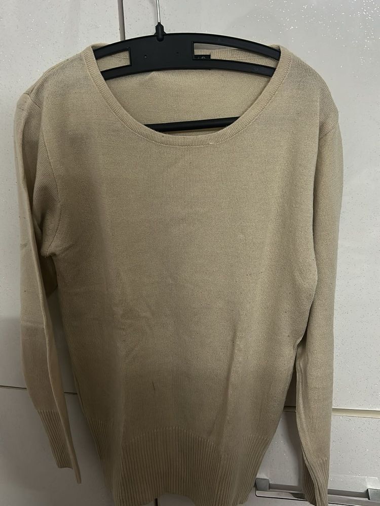 Comfortable Beige Knit Sweater