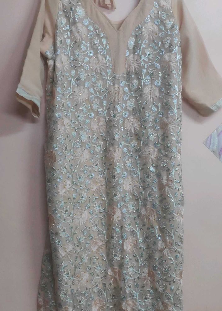 Embroidered Kurta Set