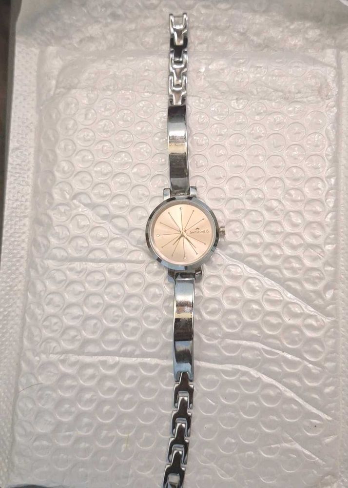 Stylish Silver Women's Watch