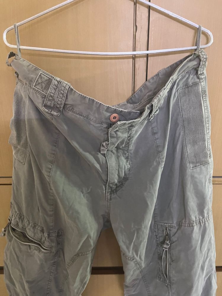 Oversize Cargo Grey Color Waist 44”