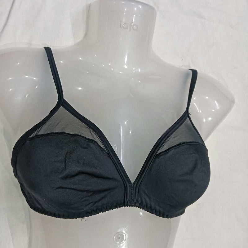 Sheer 🅾️Panel Black Bra