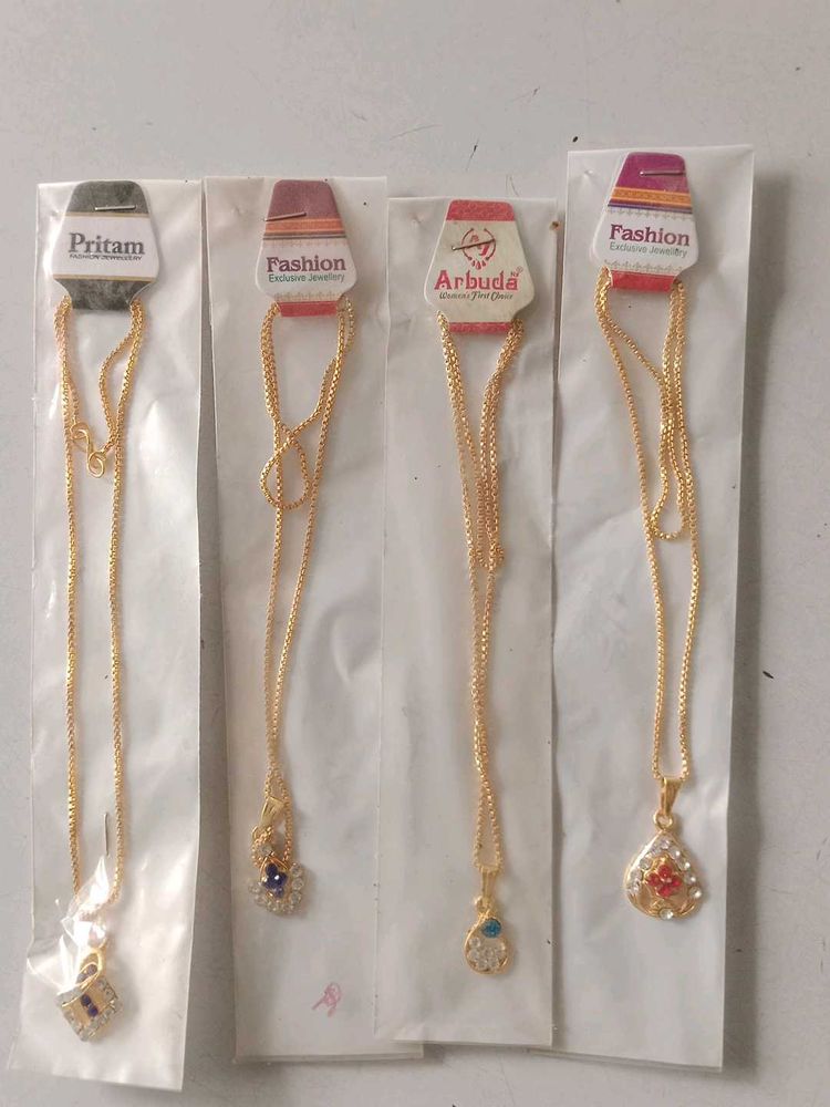 Set of 4 Gold-Plated Necklaces