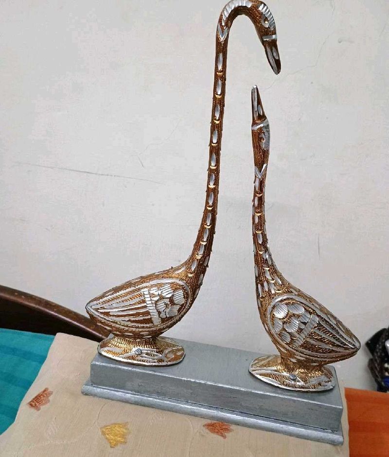 Decorative Brass Swan Pair Showpiece
