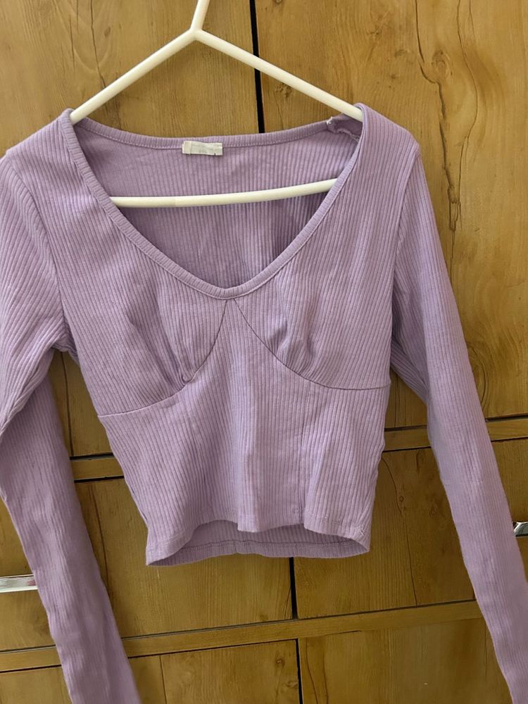 Lilac Ribbed V-Neck Cropped Top